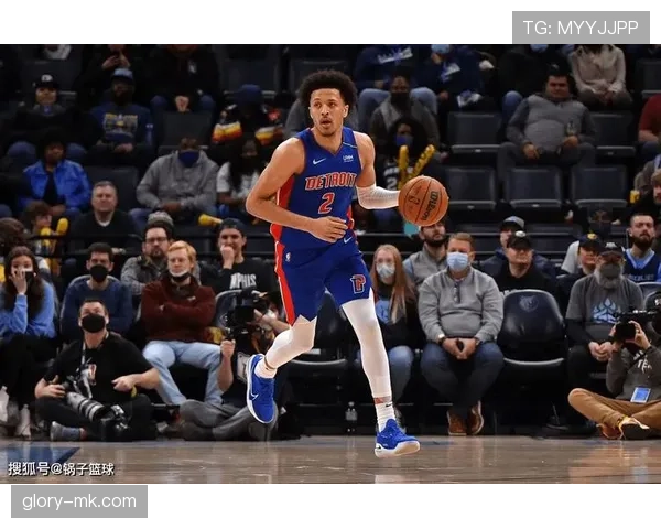 阿库尼亚本赛季防守表现稳健，助攻能力持续提升